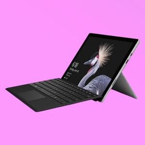 Microsoft Surface Pro 4 12.3" Tablet (Intel Core i5, 4GB RAM, 128GB SSD, Silver)